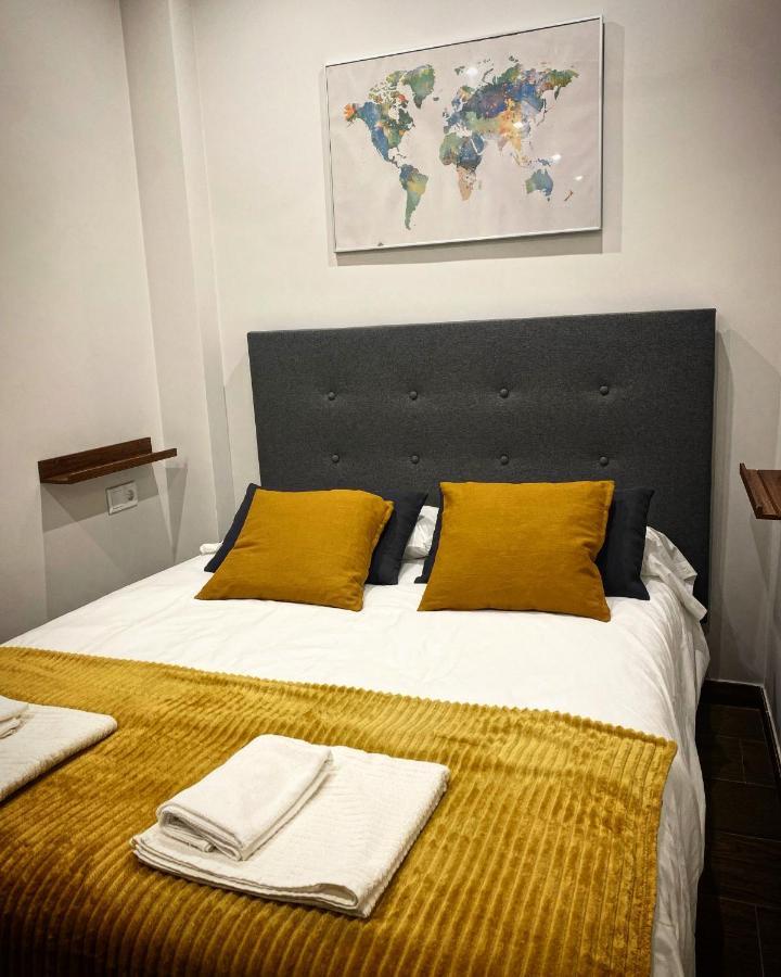 Acogedor Apartamento En La Buhaira 塞维利亚 外观 照片